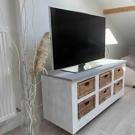Komm A La Maison Apartment *