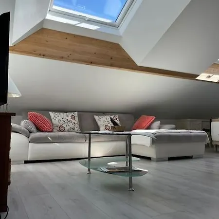 Apartment Komm A La Maison Yutz