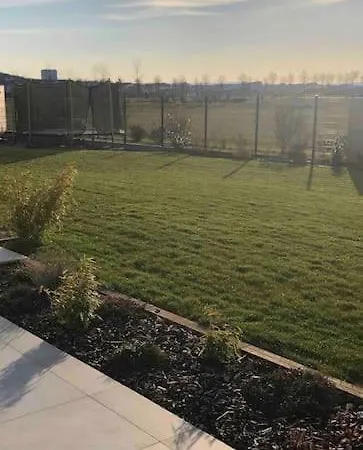 Komm A La Maison *