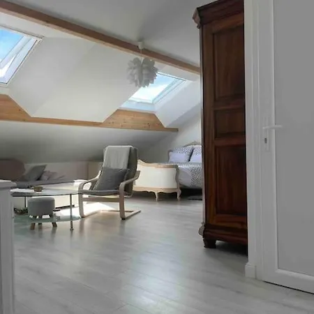 Apartment Komm A La Maison *